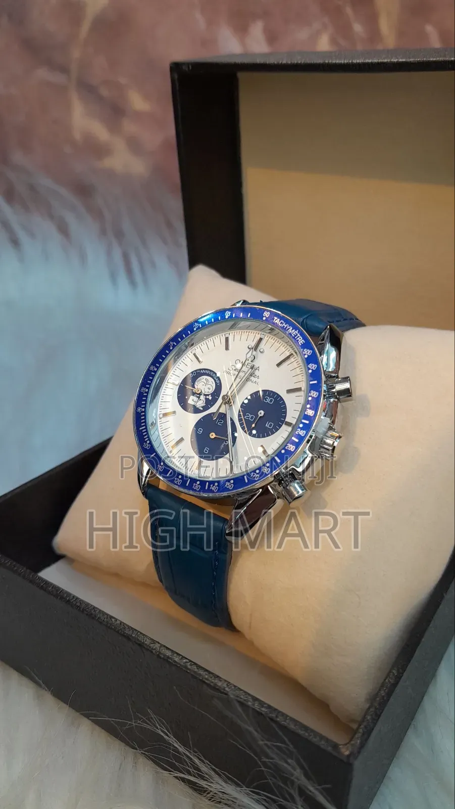 Omega Speed Master Silver Snoopy Award