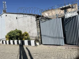 2bdrm House in Bole for sale