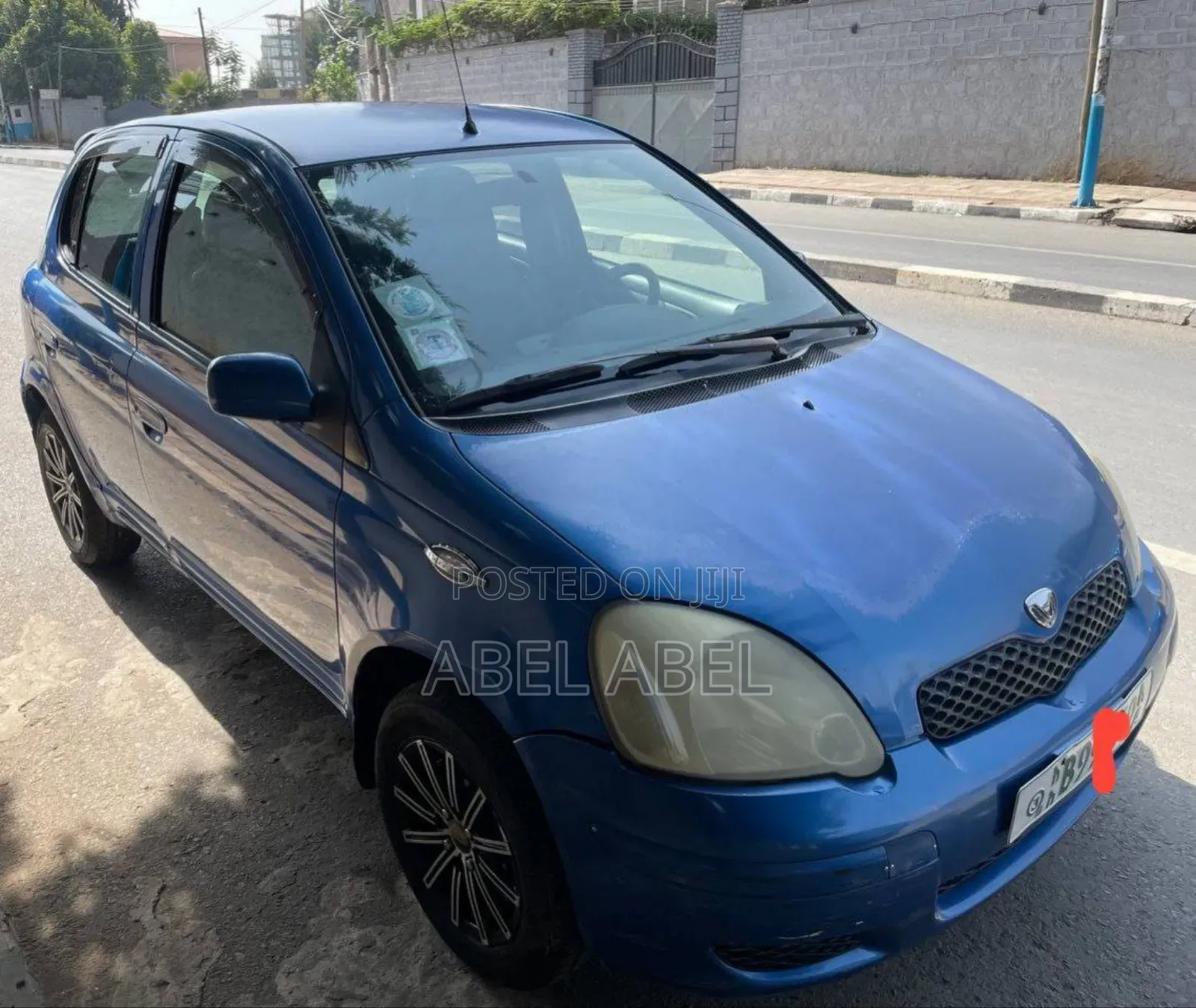 Toyota Vitz 2003 Blue