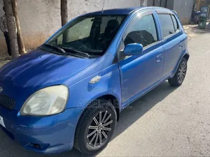 Toyota Vitz 2003 Blue