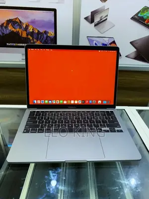 New Laptop Apple MacBook Pro M1 32GB Apple M1 Pro SSD 512GB