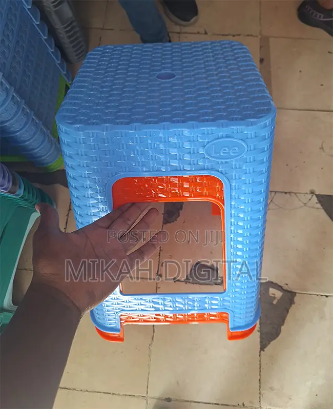 Patterned Rectangular Mini Plastic Chair