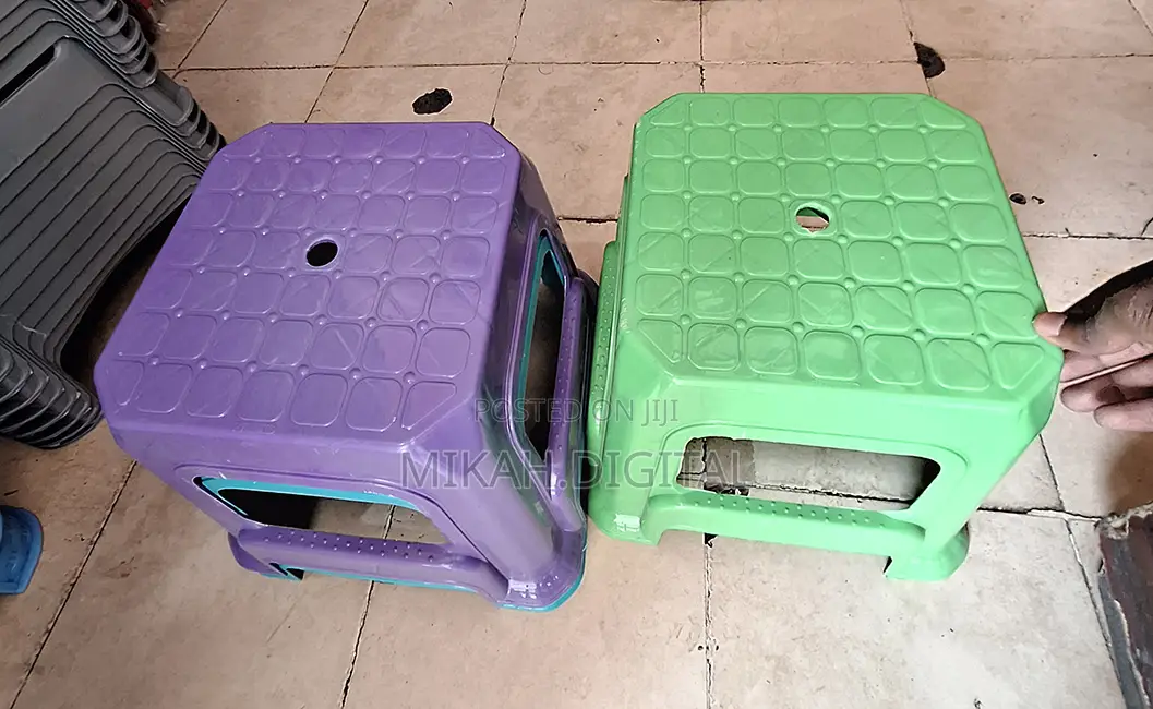 Little Rectangular Mini Plastic Chair