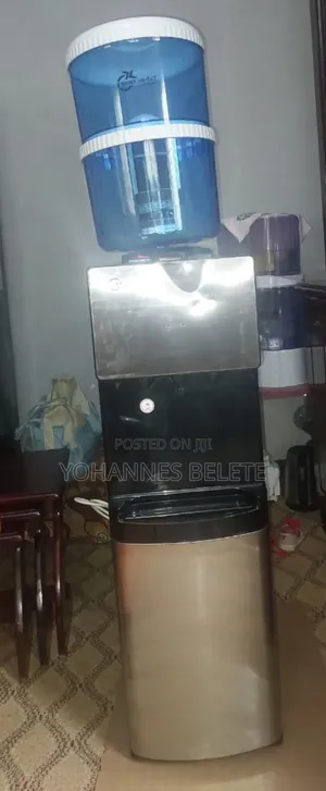 Media Water Dispenser