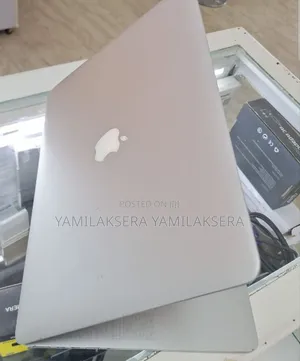 New Laptop Apple MacBook Pro 2014 8GB Intel Core I7 SSD 256GB