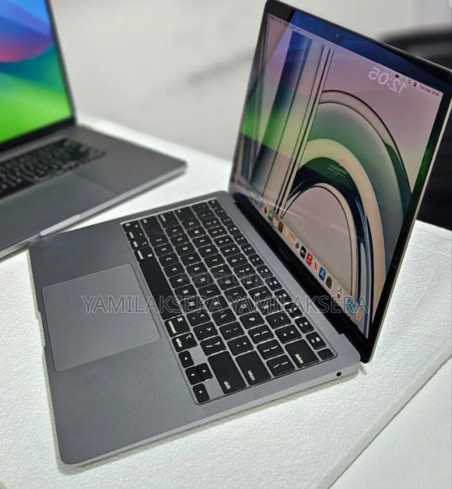 New Laptop Apple MacBook Air 2020 M1 8GB Apple M1 SSD 256GB