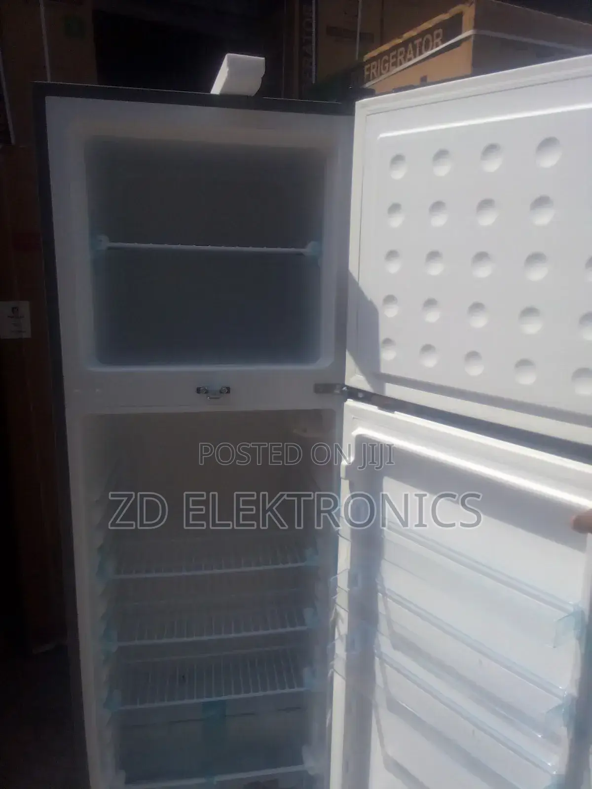 Future Referigerator Freezer Fu 360 Has