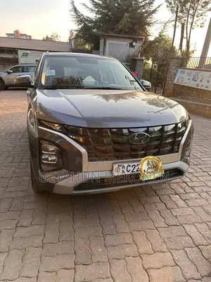 Hyundai Creta 2023 Gray