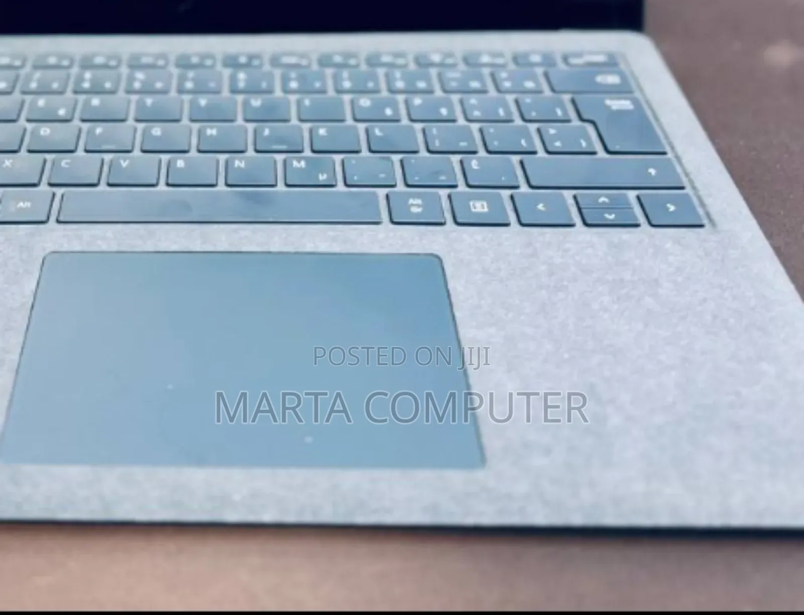 New Laptop Microsoft Surface 16GB Intel Core I7 SSD 256GB