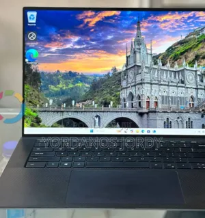 New Laptop Dell Precision 5550 16GB Intel Core I7 SSD 512GB