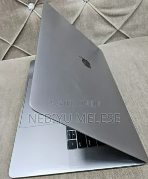 New Laptop Apple MacBook Pro 2019 16GB Intel Core I9 SSD 512GB