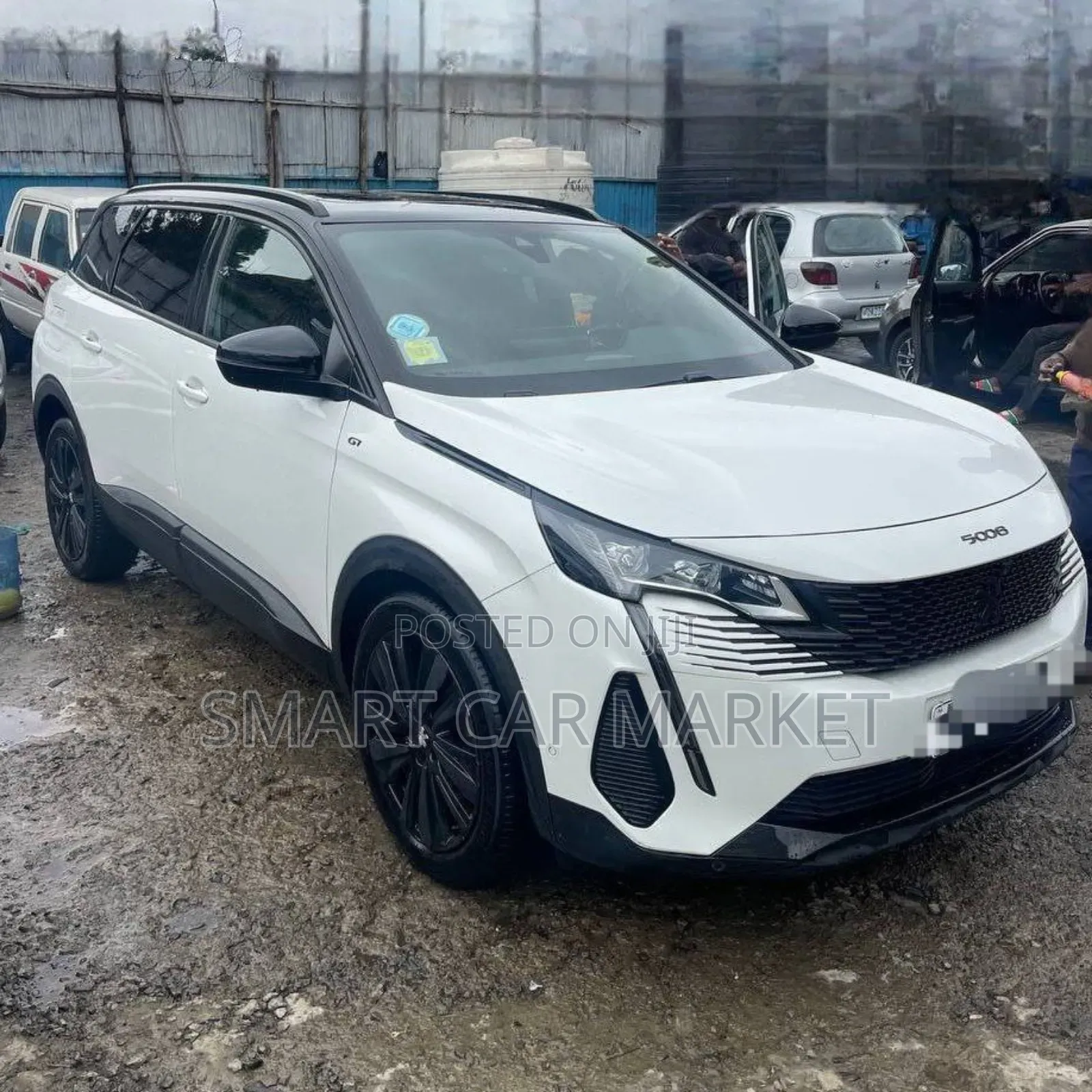 Peugeot 5008 2021 White