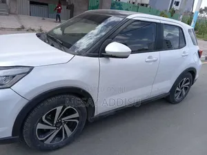 Toyota Raize 2022 White