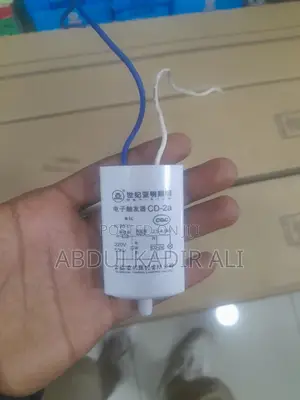 Capacitor Use for Pawza Light