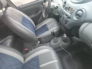 Toyota Yaris 1.4 2002 Blue