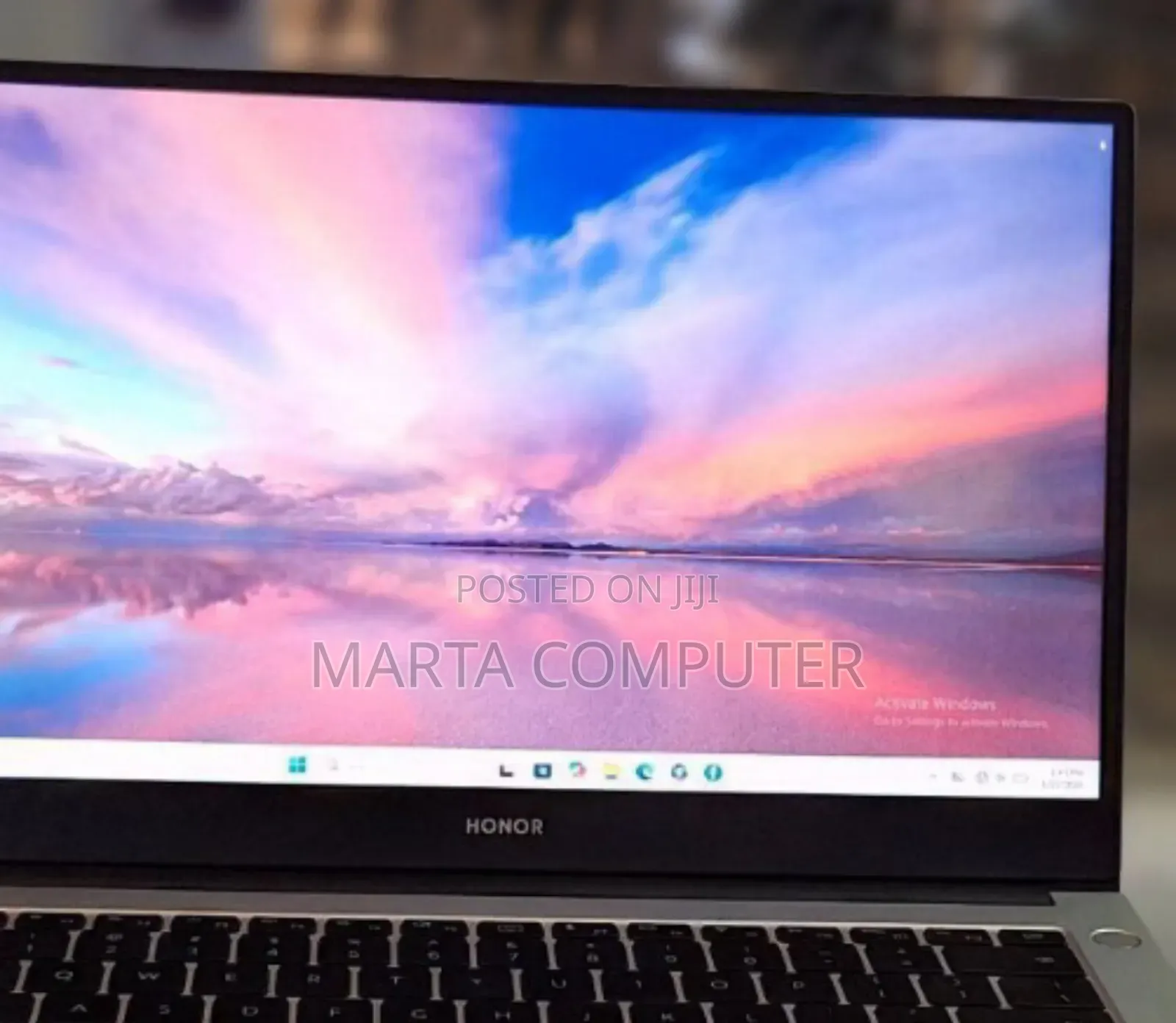 New Laptop Howard 8GB AMD Ryzen 5 SSD 512GB