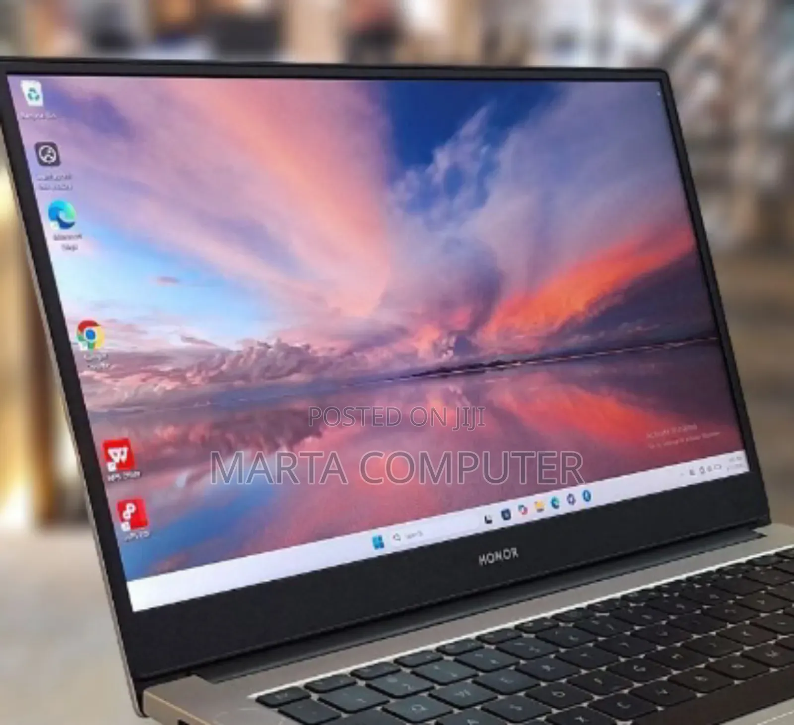 New Laptop Howard 8GB AMD Ryzen 5 SSD 512GB