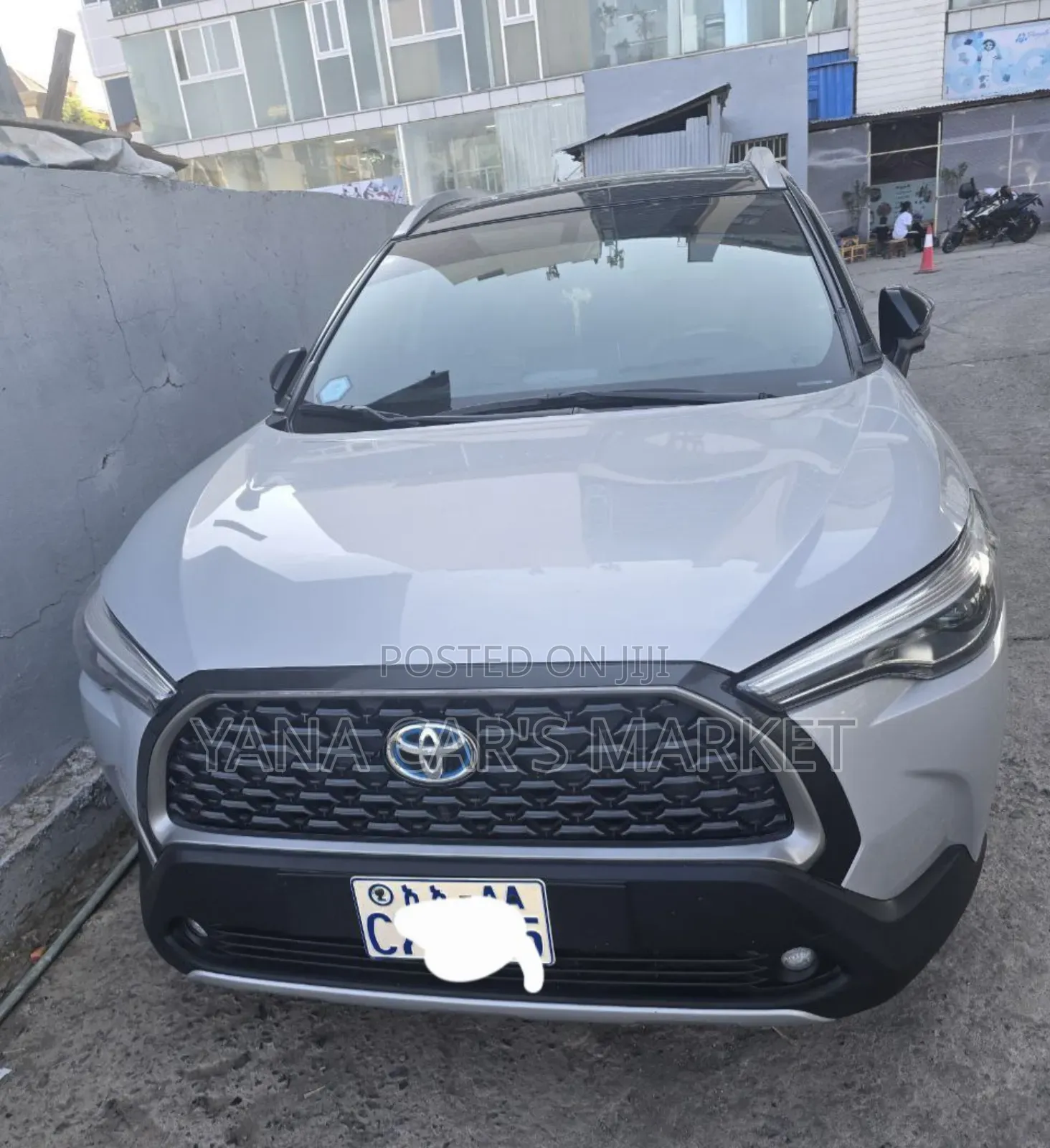 Toyota Corolla Cross Hybrid 2024 Gray