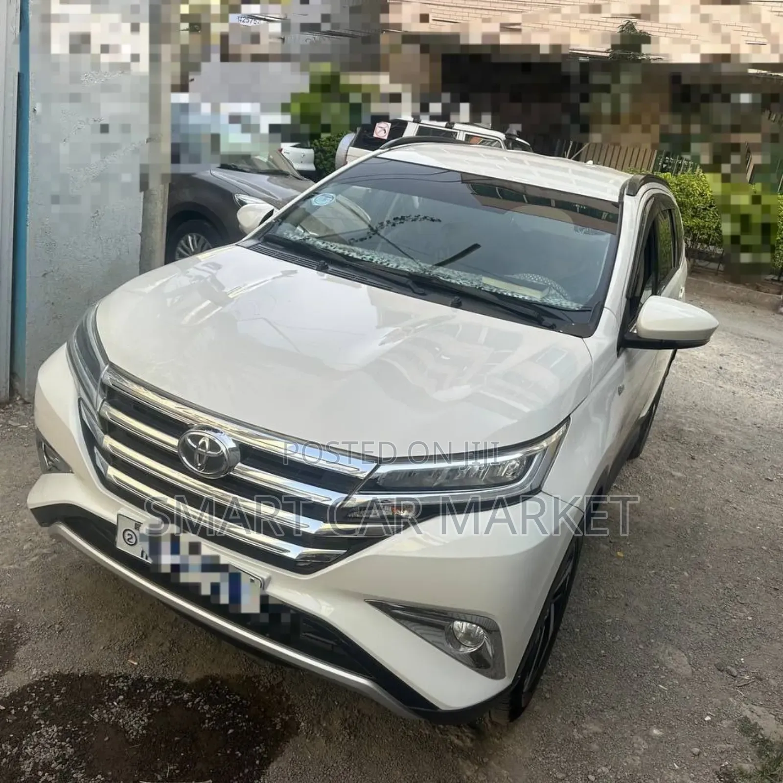 Toyota Rush 2022 Silver