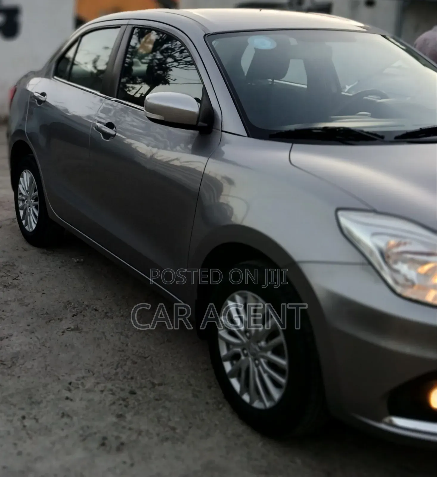 Suzuki Dzire 2023 Silver