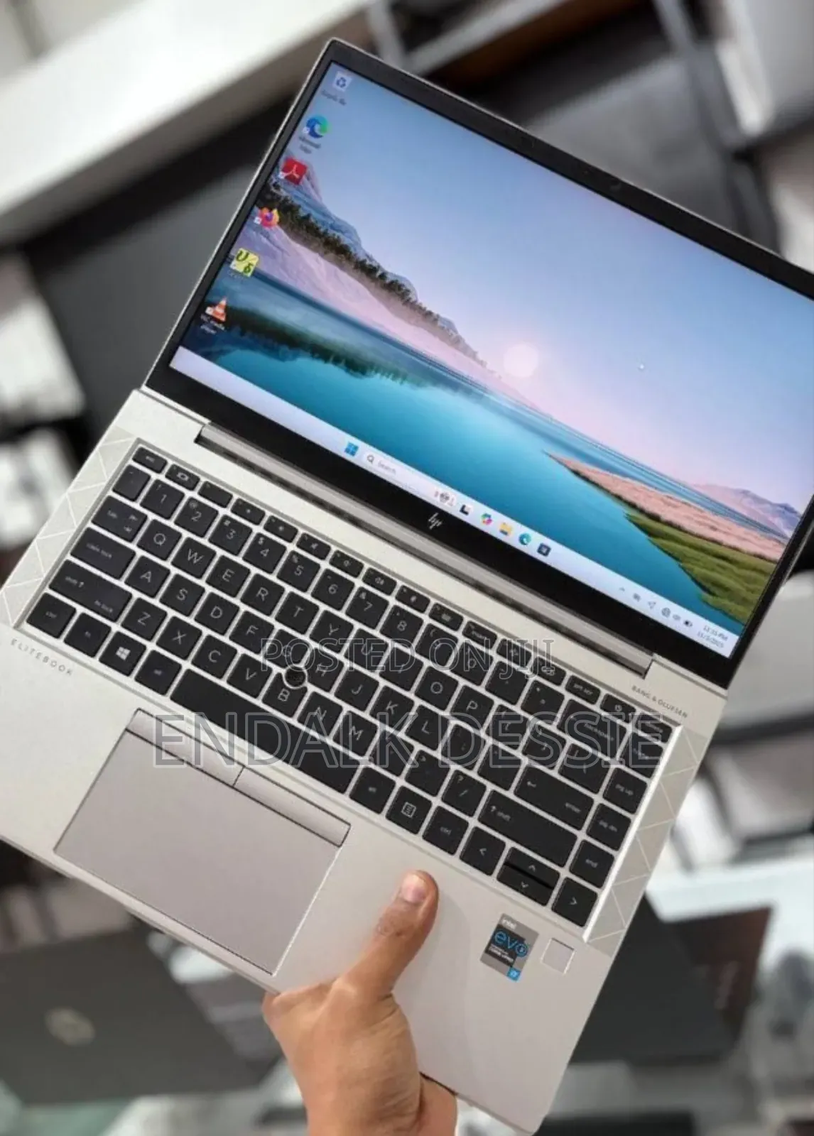 New Laptop HP EliteBook 830 G8 16GB Intel Core I5 SSD 512GB