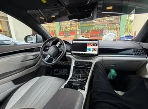 Hyundai Grandeur 2021 Brown