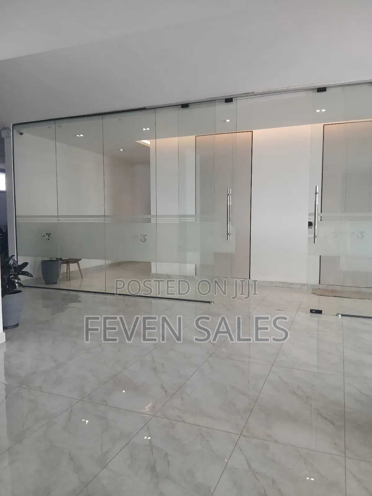 ቦሌ ላይ የንግድ ሱቆችን በ30%ቅናሽ እየሸጥን እንገኛለን