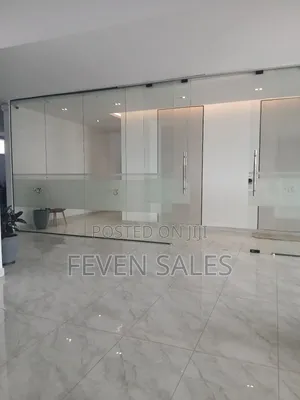 ቦሌ ላይ የንግድ ሱቆችን በ30%ቅናሽ እየሸጥን እንገኛለን