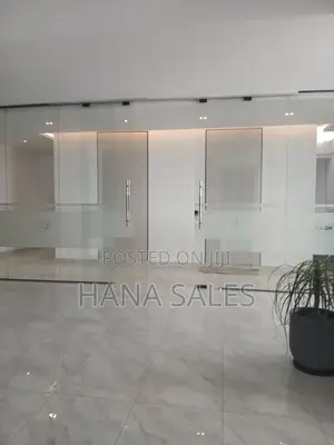 ቦሌ ላይ የንግድ ሱቆችን በ30%ቅናሽ እየሸጥን እንገኛለን