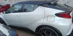 Toyota C-HR 2021 White