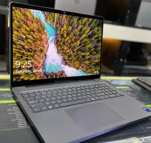 New Laptop Dell Pro Max 16 32GB Intel Core Ultra 7 SSD 512GB
