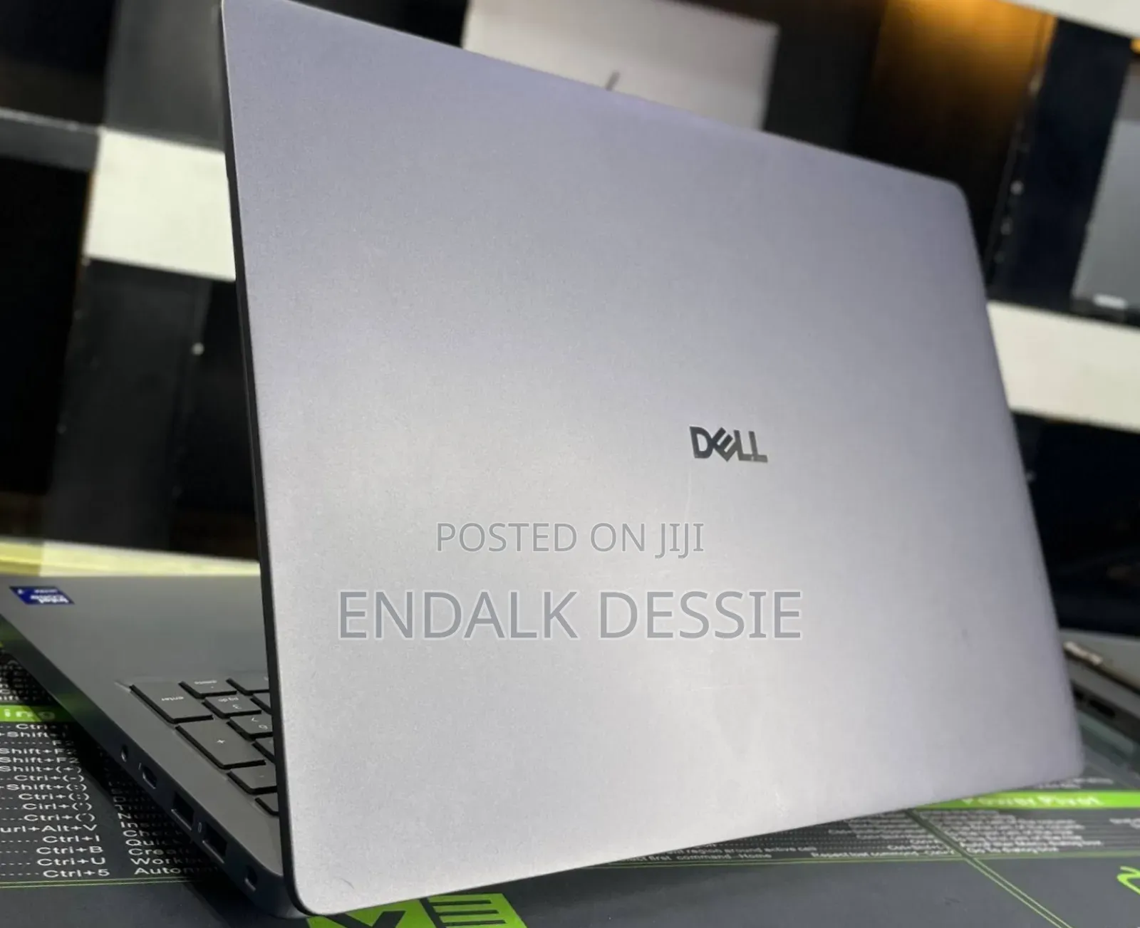 New Laptop Dell Pro Max 16 32GB Intel Core Ultra 7 SSD 512GB
