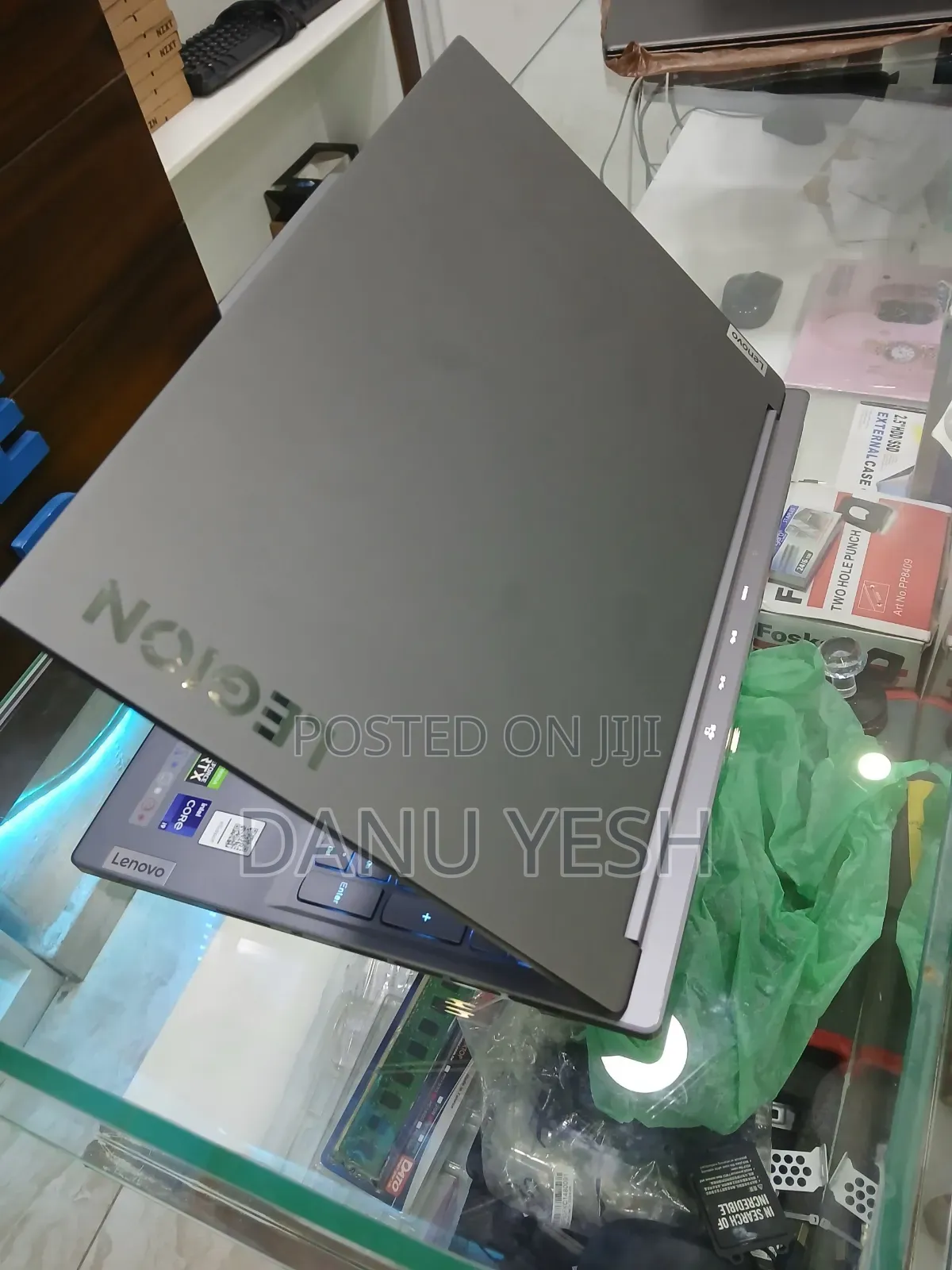 New Laptop Lenovo Lrgion 7i 16GB Intel Core I9 SSD 1T