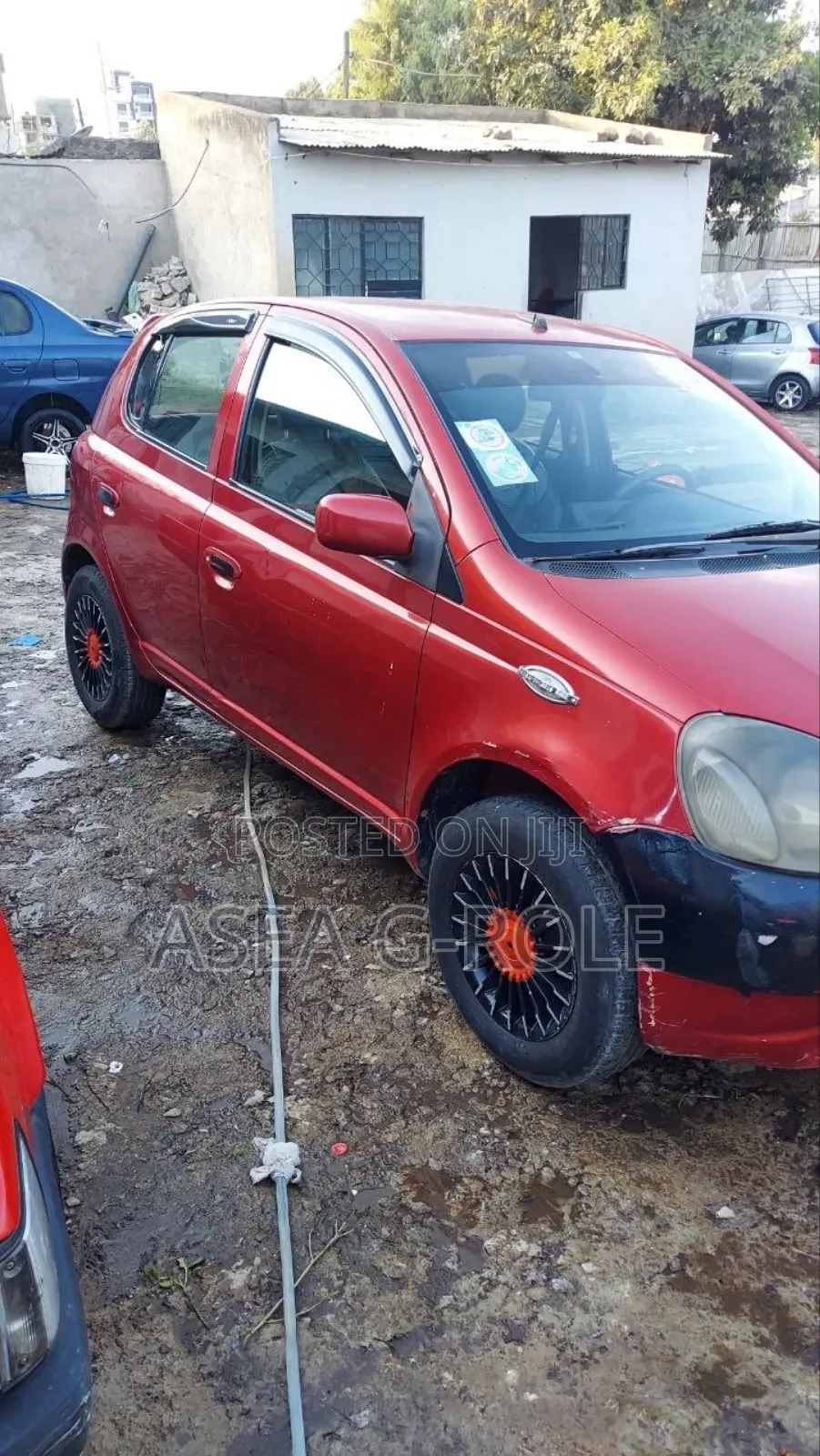 Toyota Vitz 2001 Burgundy