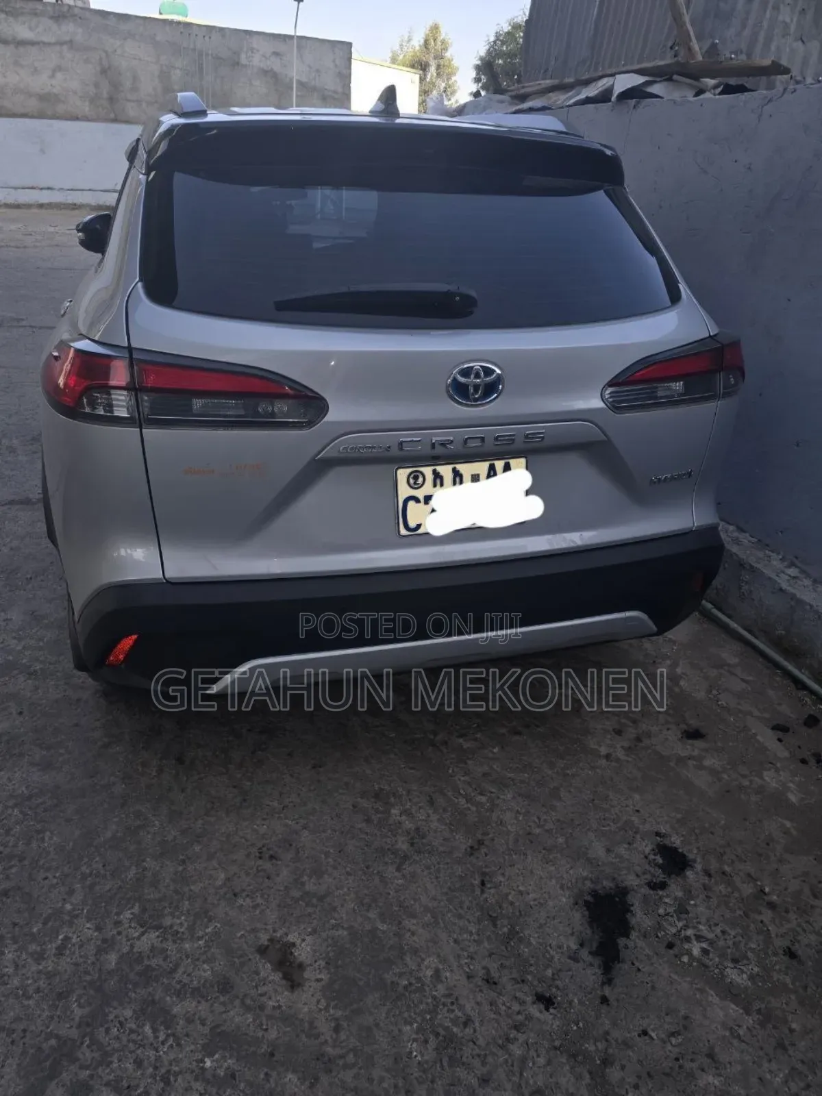 Toyota Corolla Cross Hybrid 2024 Silver