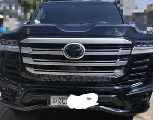 Toyota Land Cruiser 2022 Black