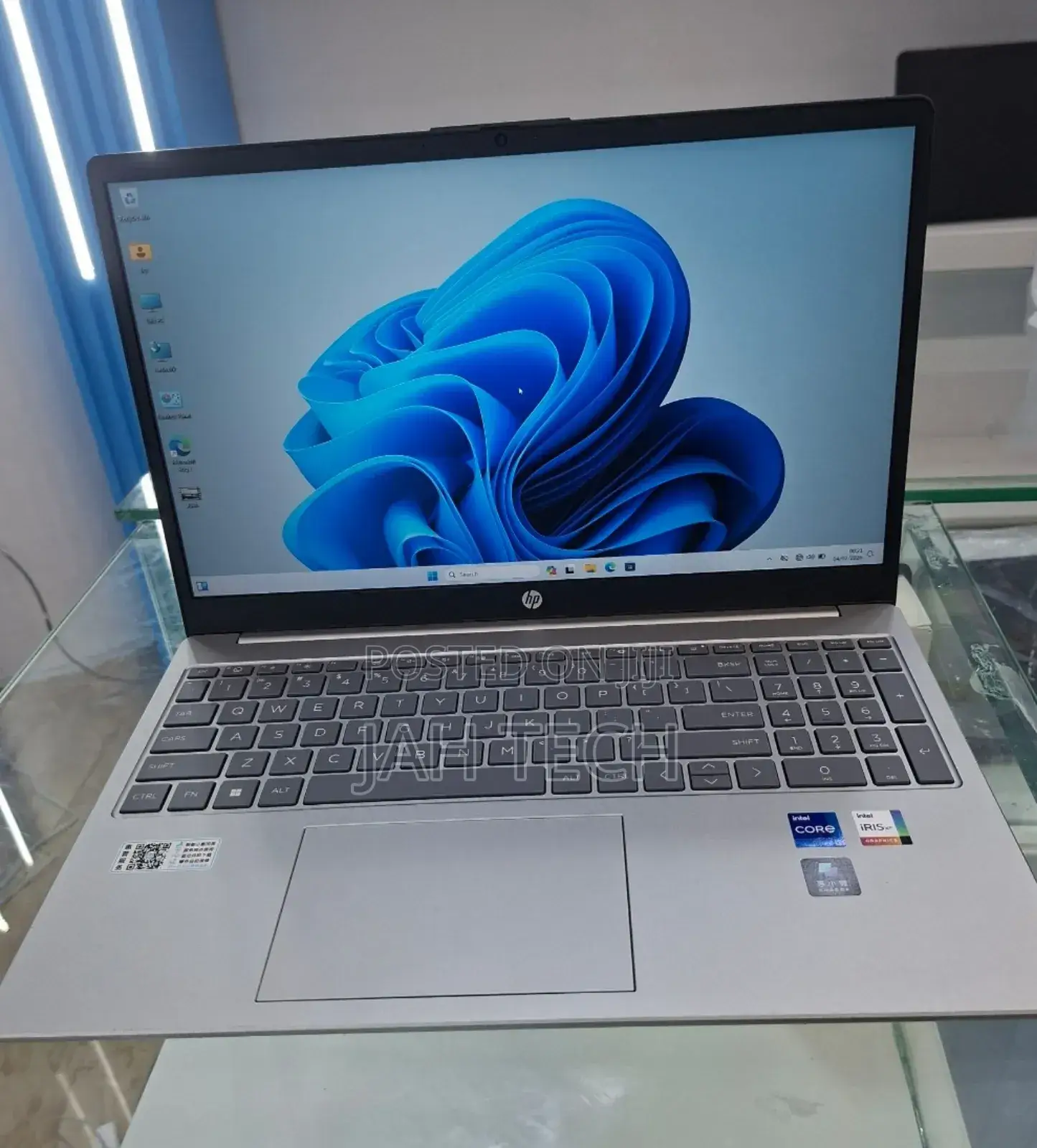 New Laptop HP Stream Notebook 16GB Intel Core I7 SSD 1T