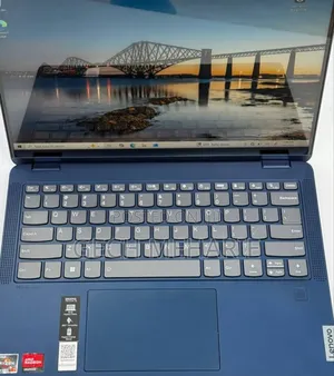 New Laptop Lenovo Flex 5 16GB AMD Ryzen 7 SSD 512GB