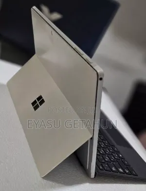 New Laptop Microsoft Surface Pro 7 8GB Intel Core I5 SSD 128GB
