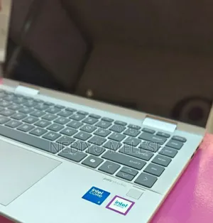 New Laptop HP Envy X360 8GB Intel Core I5 SSD 512GB