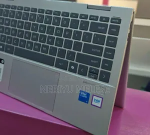 New Laptop HP Envy X360 8GB Intel Core I5 SSD 512GB