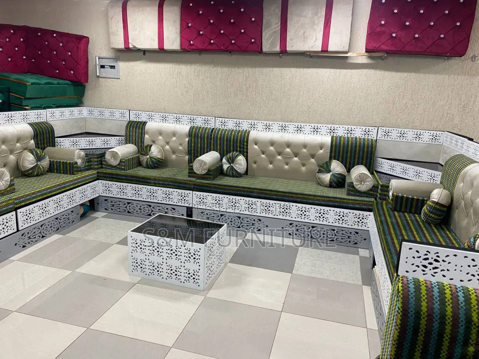 Qualitative Arabian Majlis For Fancy Living. አረቢያን መጅሊስ