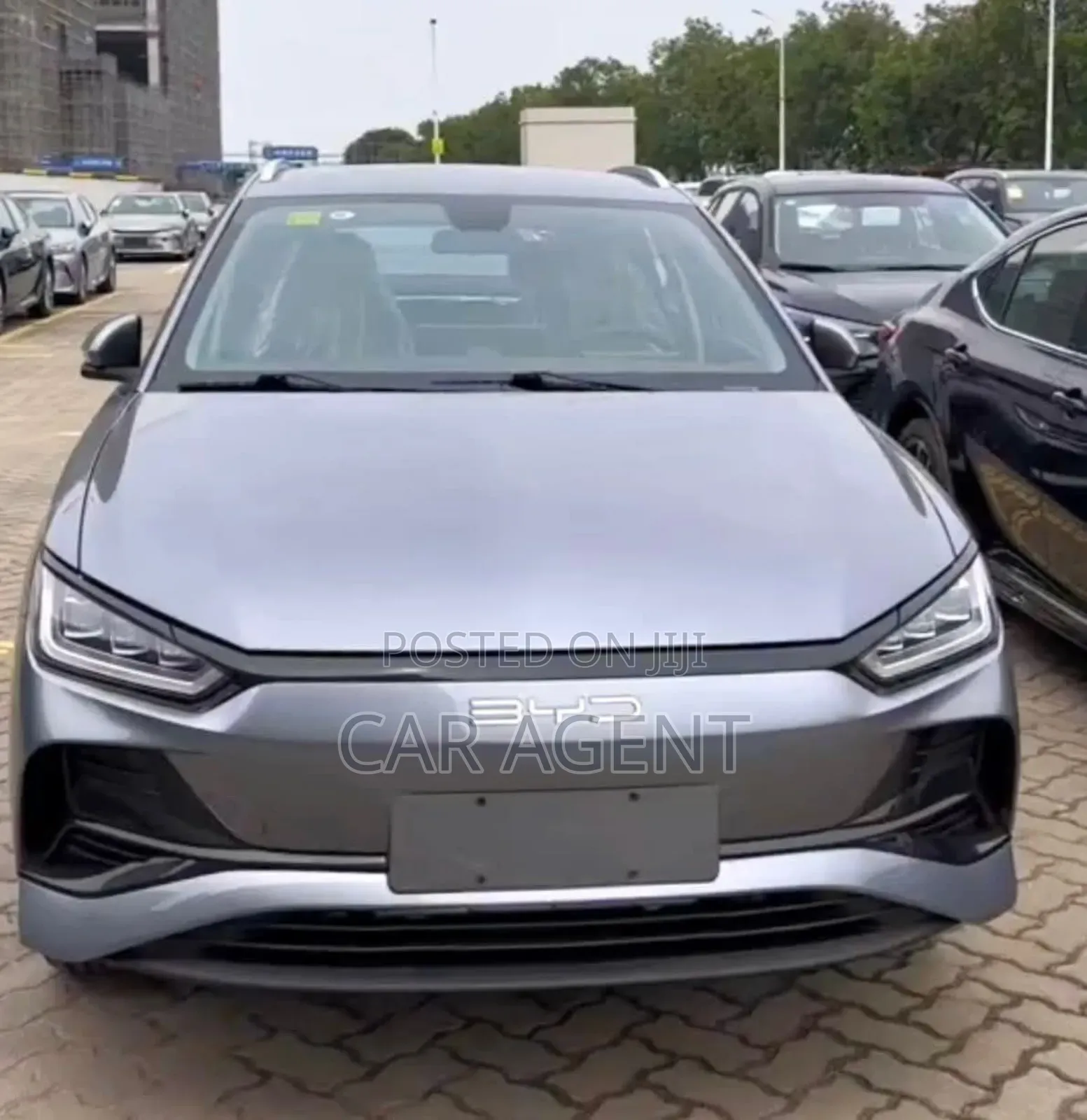 New BYD E2 43 kWh 94 hp FWD 2025 Gray