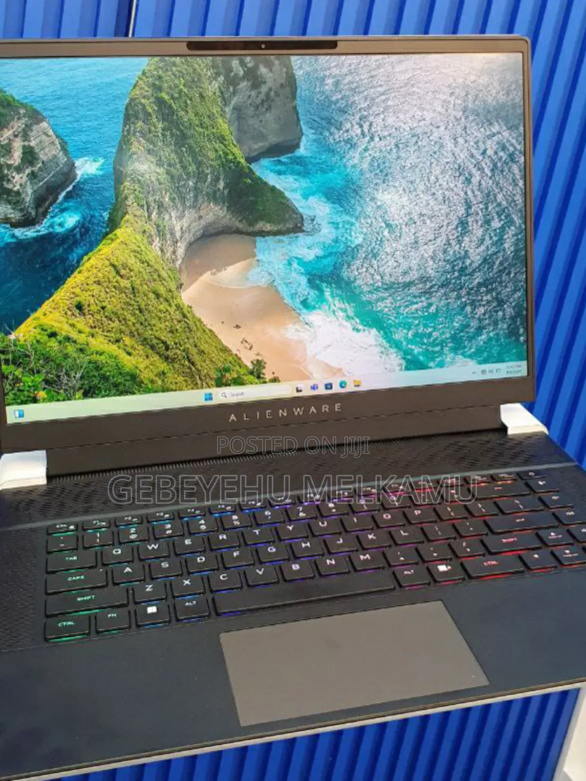 New Laptop Alienware M17x R2 32GB Intel Core Ultra 9 SSD 1T