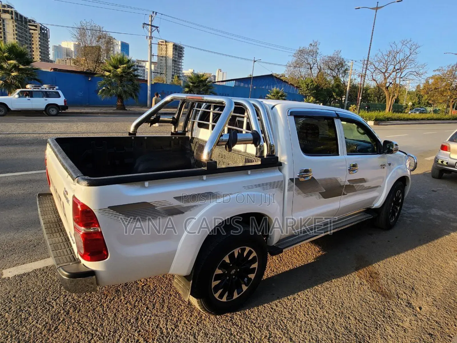 Toyota Hilux 2010 Gray