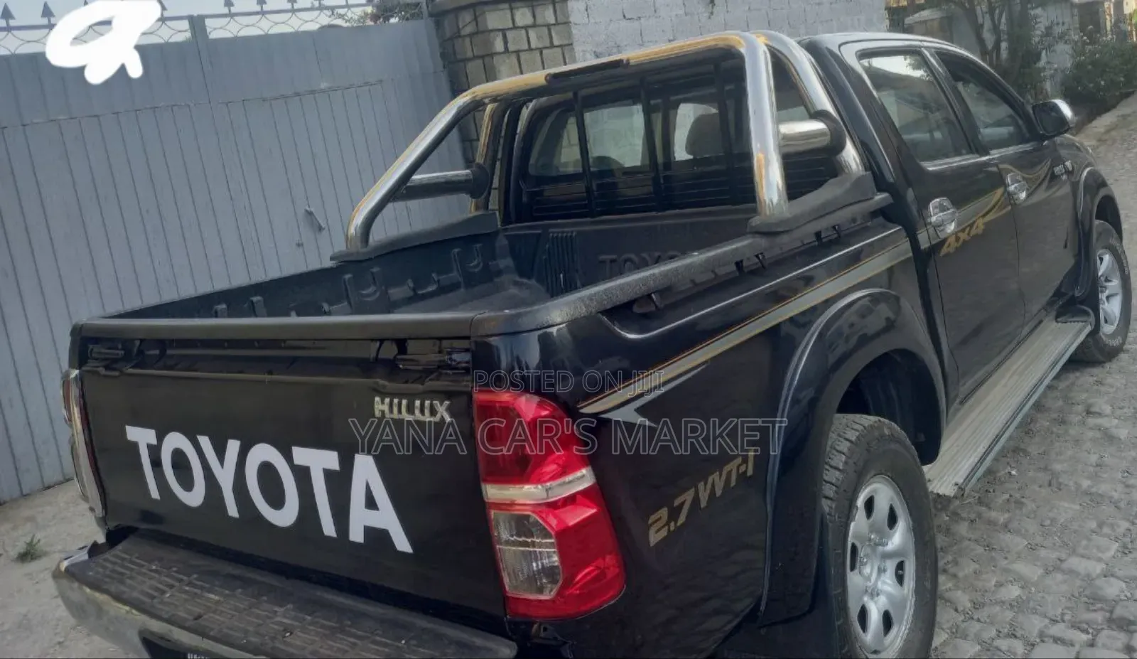 Toyota Hilux 2011 Gray