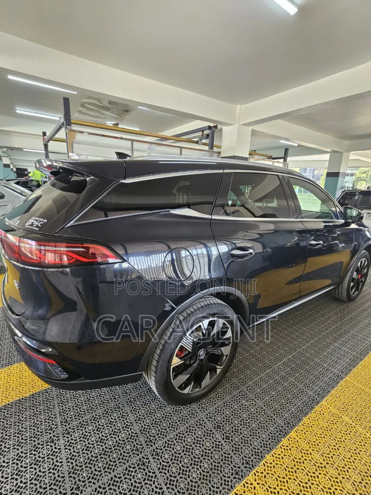 BYD Tang DM-i 2024 Black