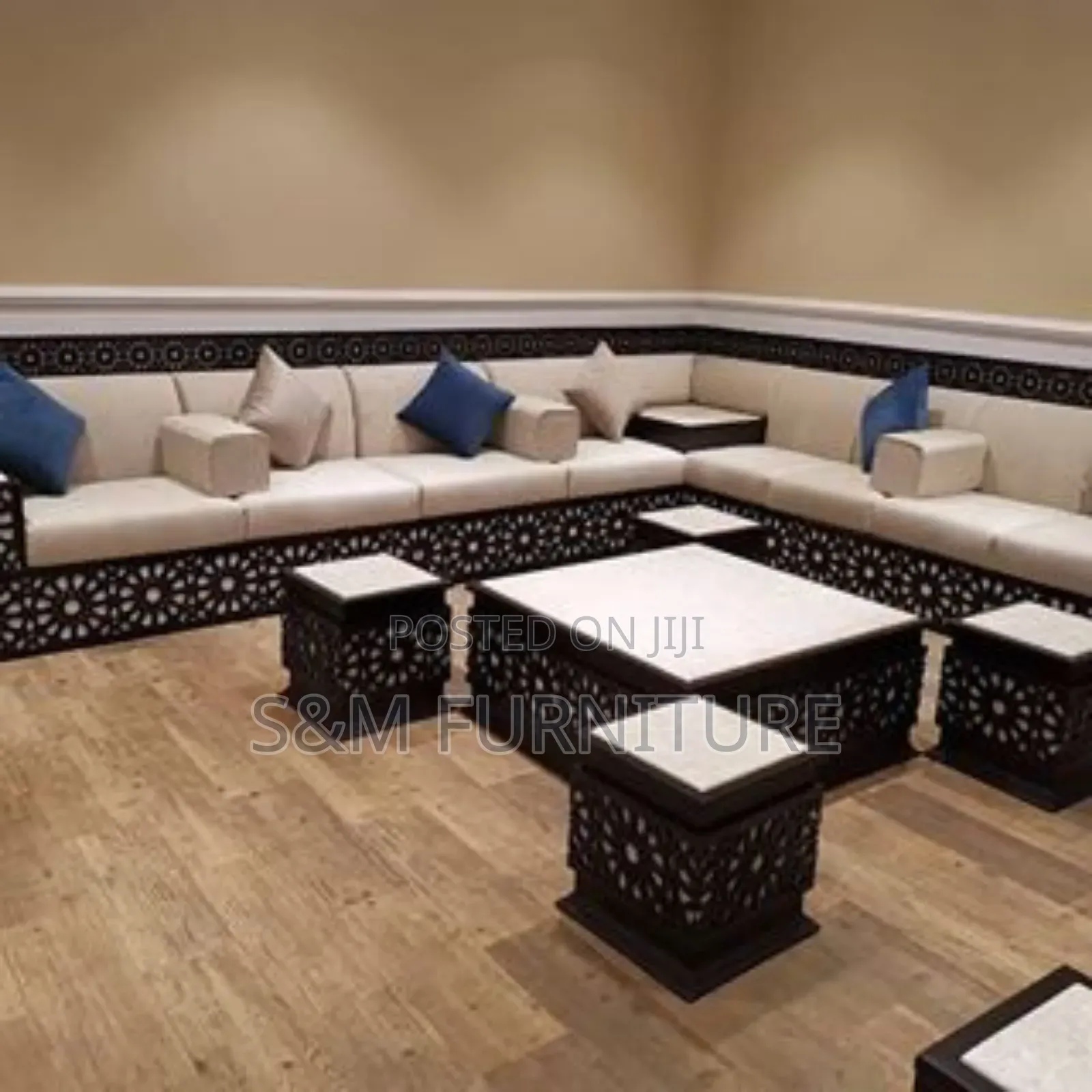 Arabian Majlis With Decent Color Combination. አረቢያን መጅሊስ