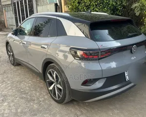 Volkswagen ID.4 2022 Gray