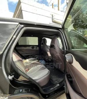 Volkswagen ID.4 2022 Gray